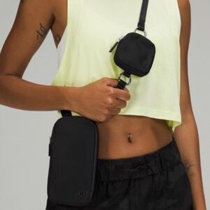 Lululemon modular phone crossbody bag